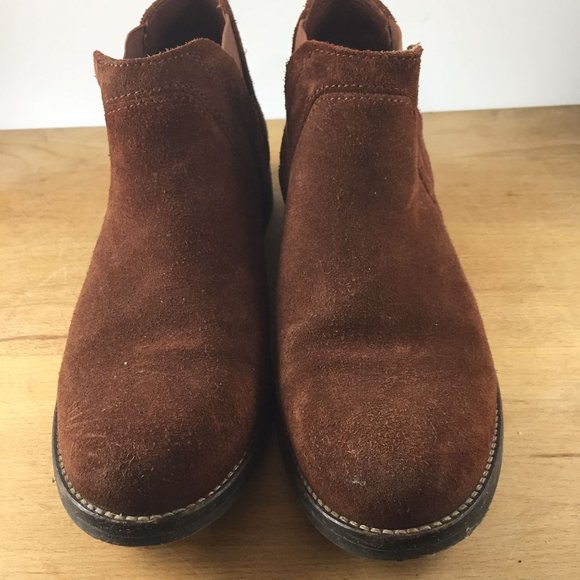 Clark Brown Rust Suede Ankle Booties Boots Shoe Size 6.5 Slip in on - Picture 5 of 10